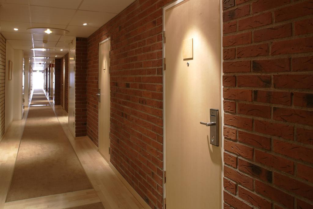 Hotel Уппсала Экстерьер фото